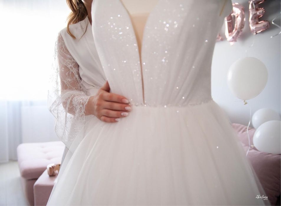 Vand rochie de mireasa (Barbie) marimea 38