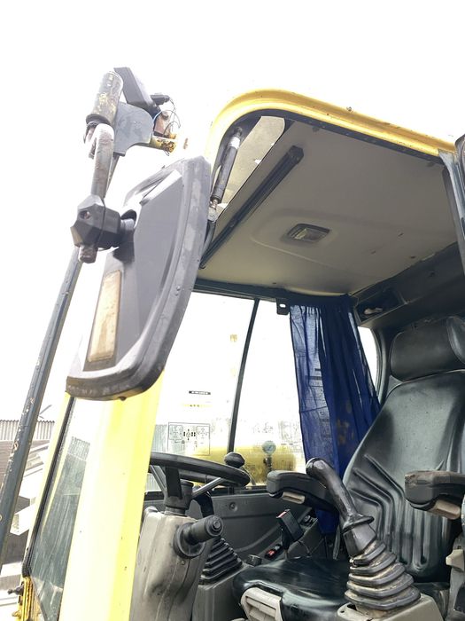 Экскаватор Hyundai 55