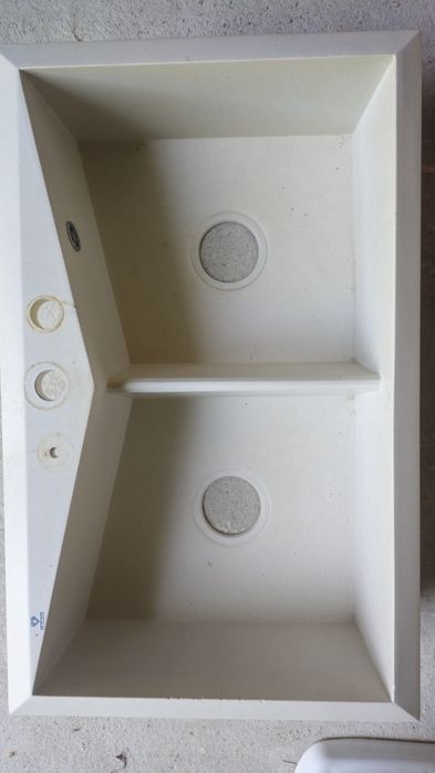 Vând chiuvetă dubla compozit granit