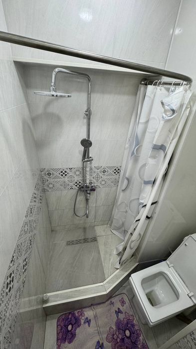 Сотиладиган уй бор сквер Ц1 срочно