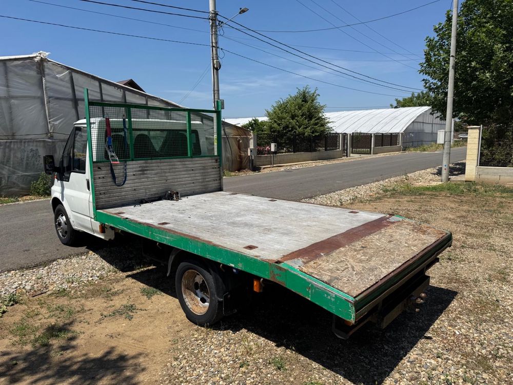 Ford Transit auto-platforma Anglia