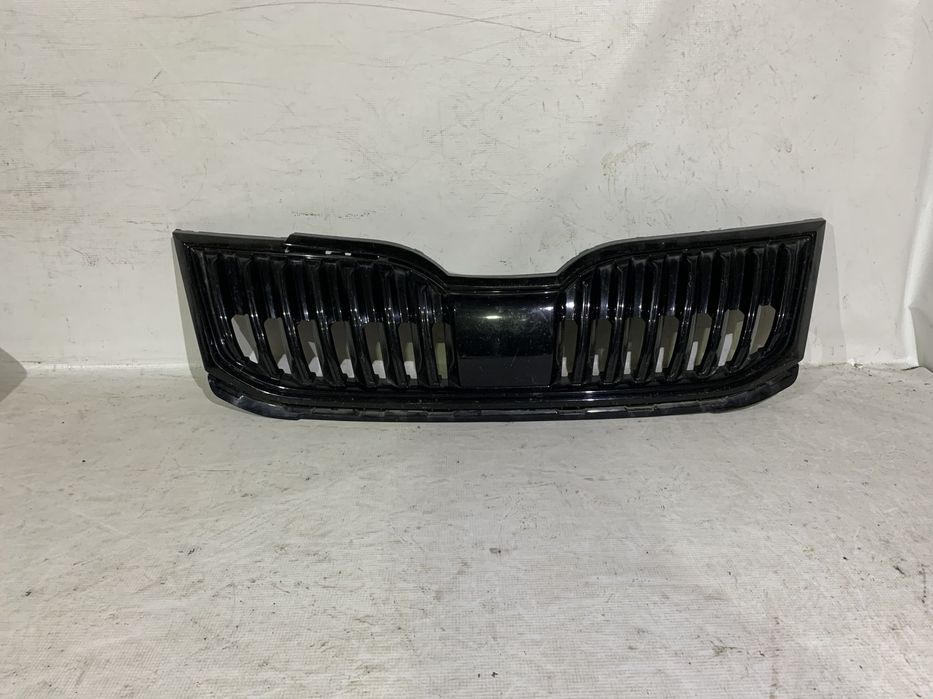 Grila radiator Skoda Octavia 3 facelift, 2017, 2018, 2019, 2020, cod origine OE 5E0853653C.
