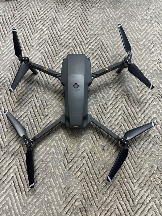 Коптер DJI Mavic Pro