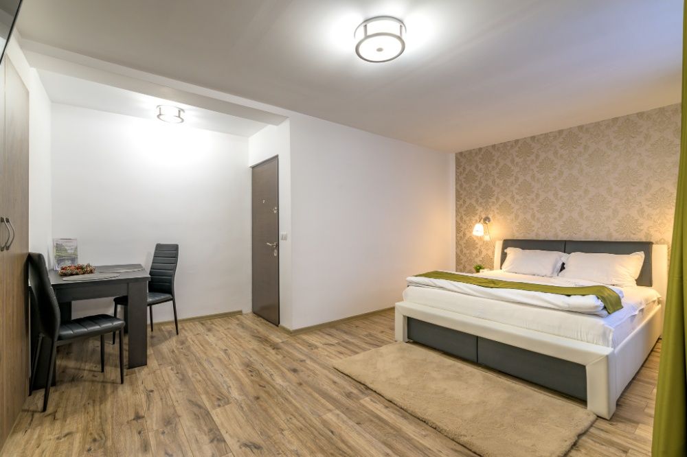 cazare - apartament - regim hotelier - ultracentral - central - centru