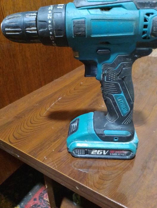 Продам шуруповёрт BIYOTI