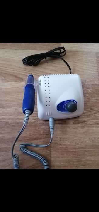 Продам аппарат для маникюра Strong 210 оригинал