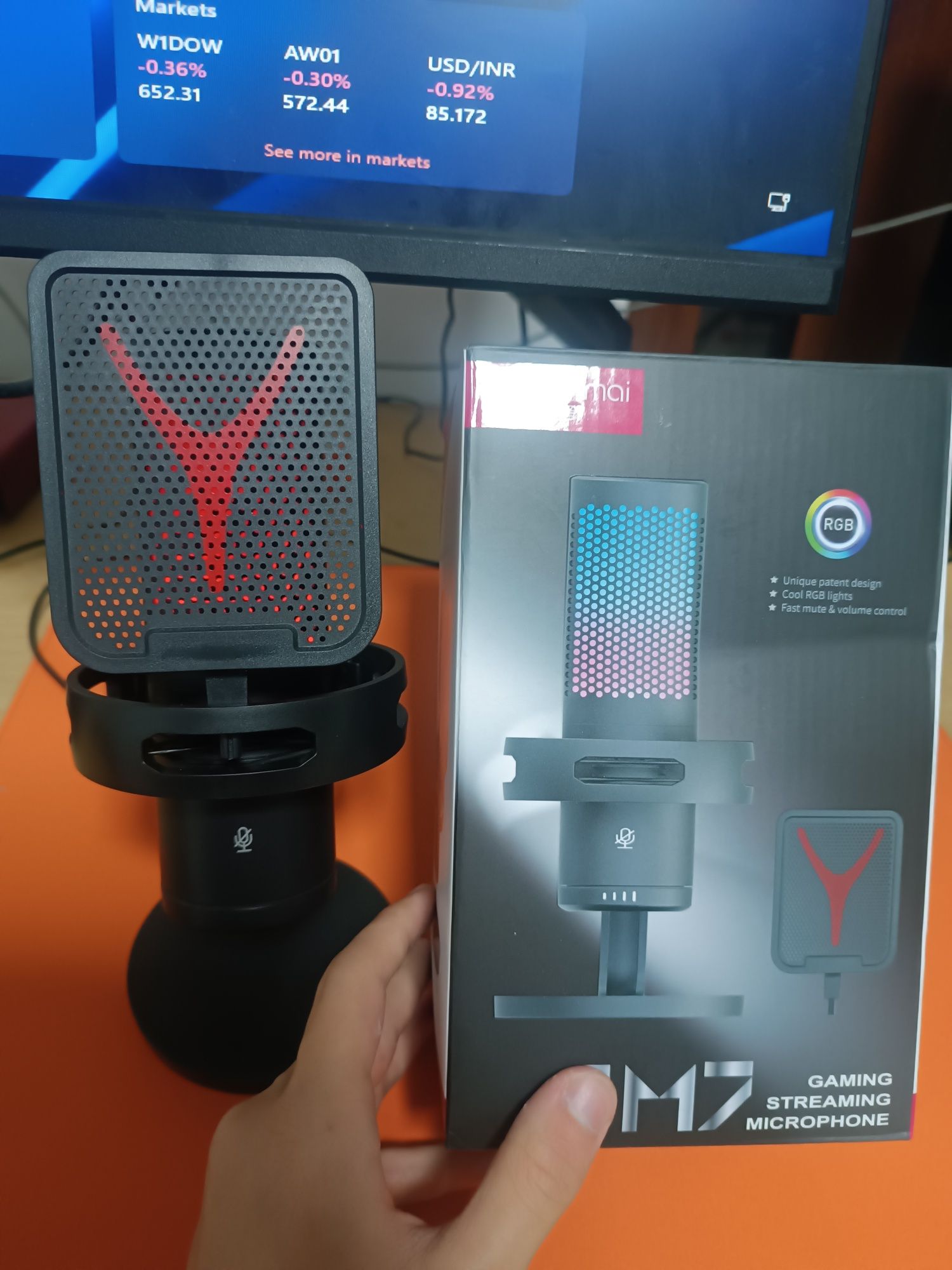 Игровой микрафон с подсветкой