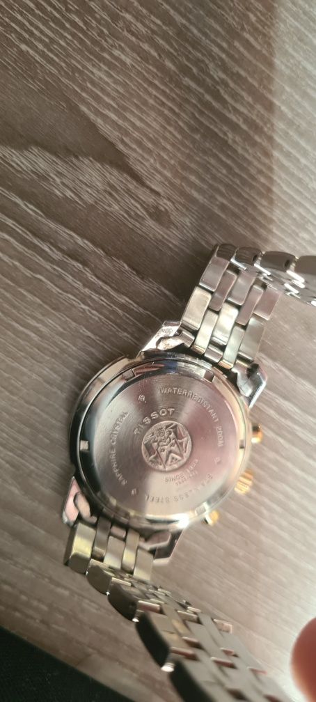 Часовник  Tissot  PRS 200