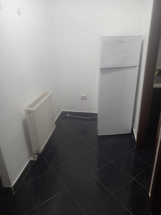 Inchiriez garsoniera