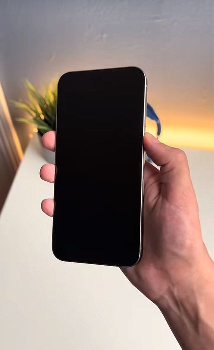 iPhone 15 Pro Max 256GB есть каспи ред, торг уместен
