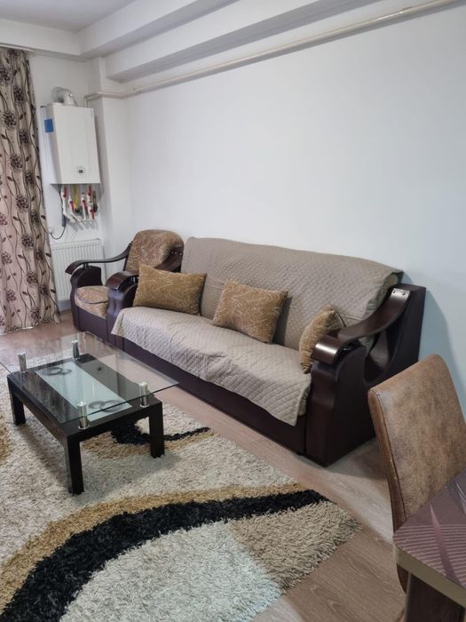 Apartament Mobilat La Piata Mare!