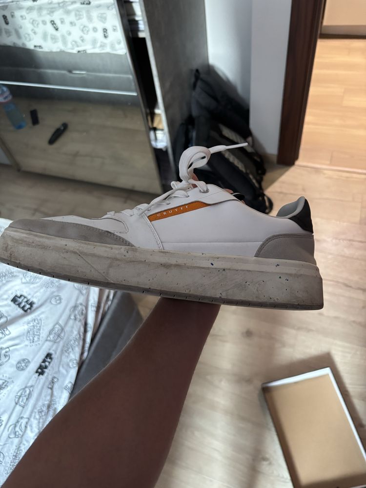 Обувки Cruyff Endorsed