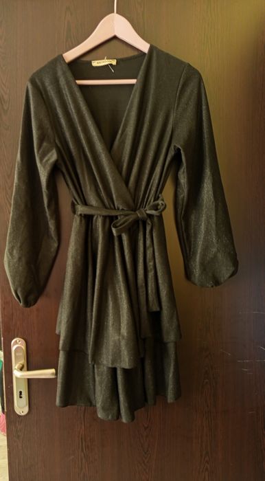 Официални рокли размер Л