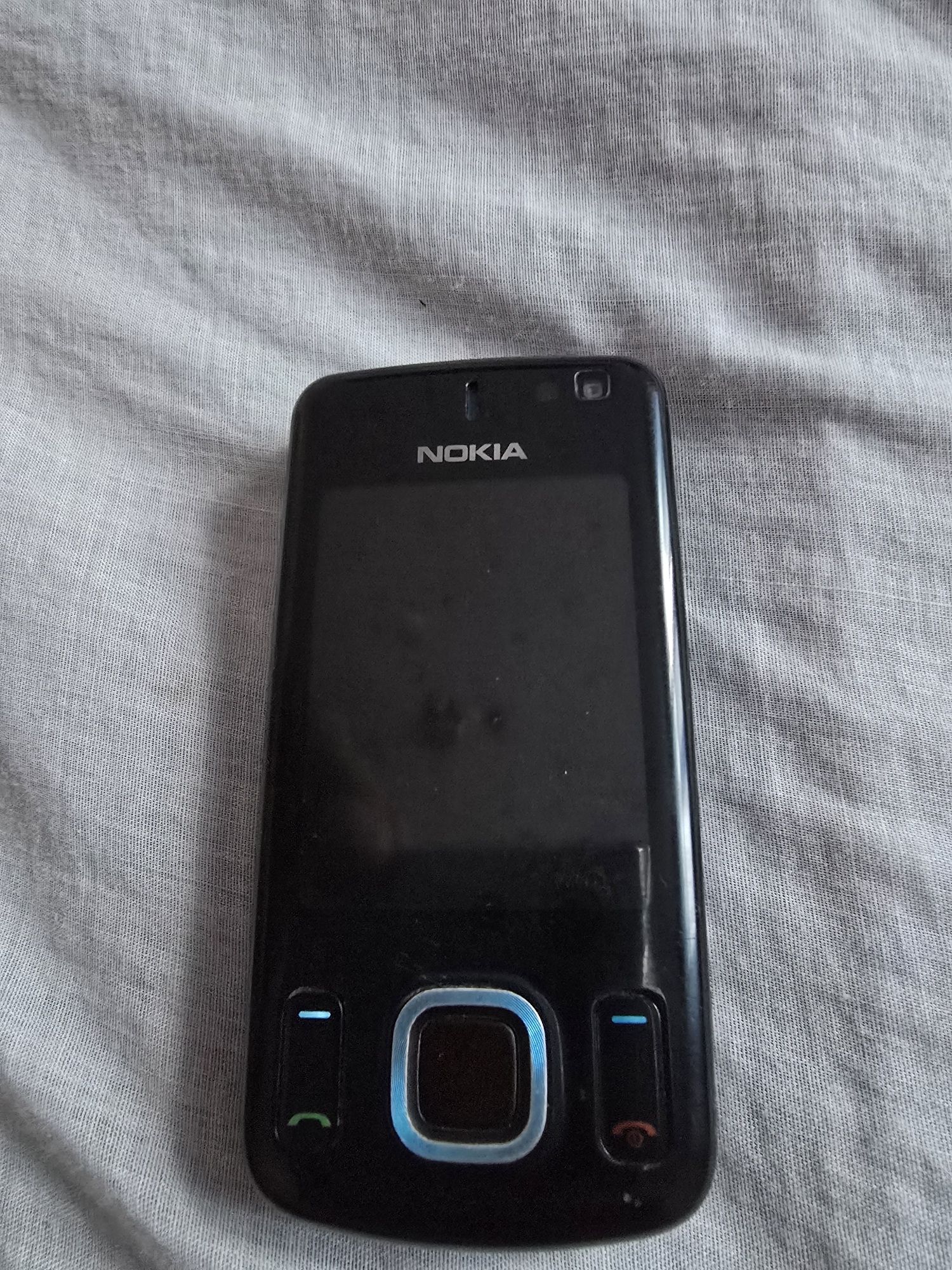 Nokia 6600 slide