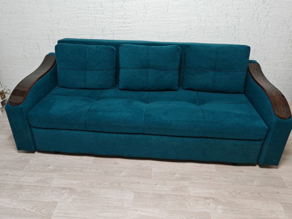 Мягкая мебель в зал