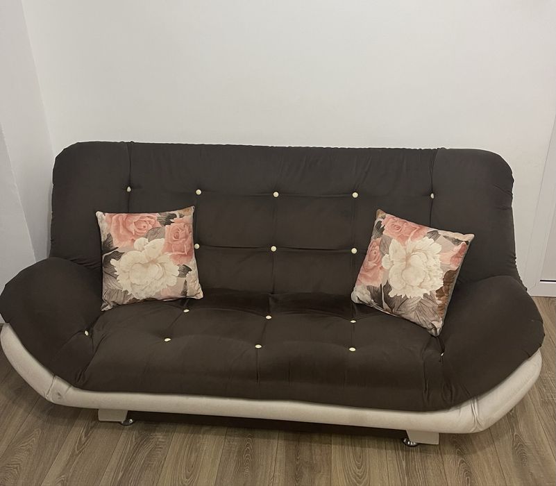 Vand canapea extensibila