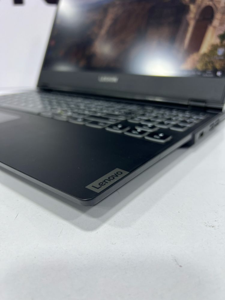 KUCHLI IGRAVOY Noutbuk Lenovo Legion!