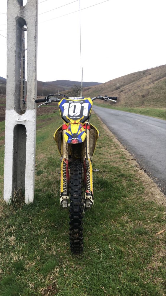 Suzuki RMZ 250 injectie 2013