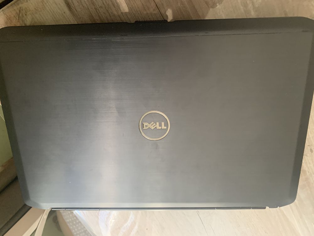 Dell Latitude E5530