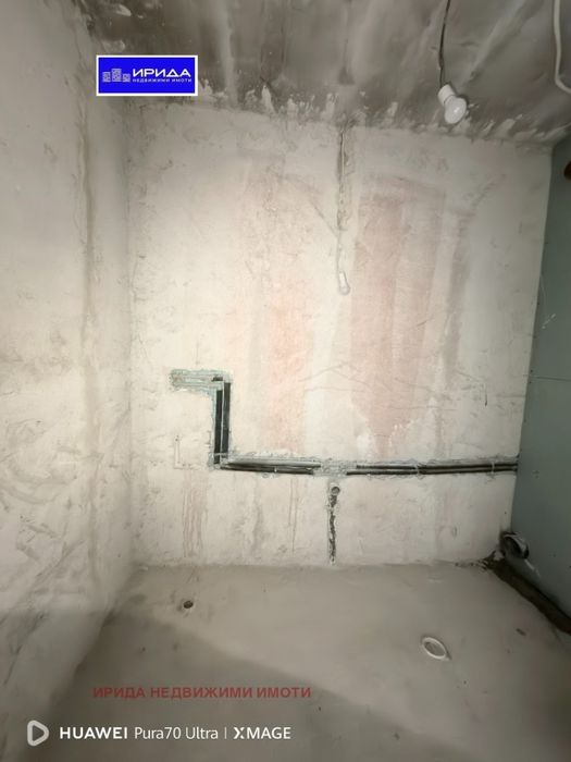 Просторен четиристаен апартамент в Бъкстон с  АКТ 16!