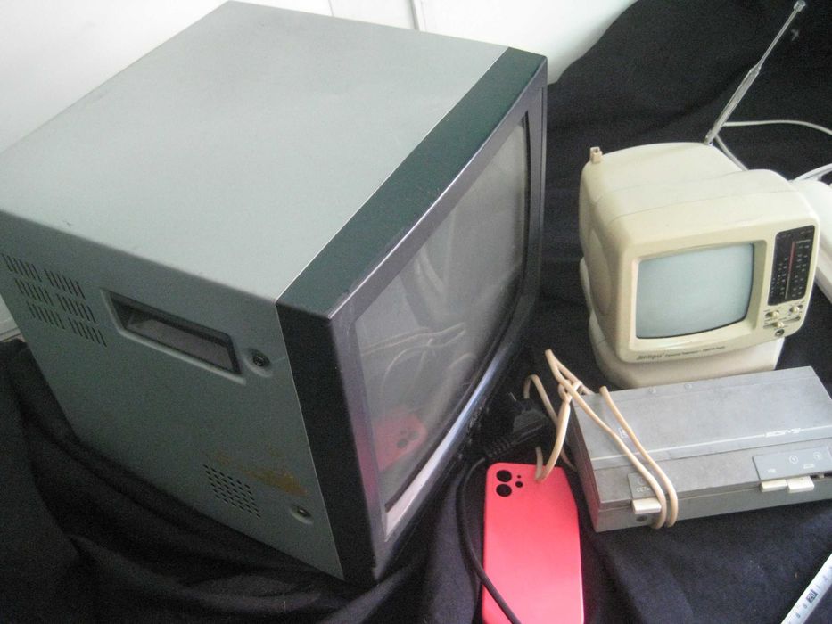 Монитор Телевизор и Маленький 10 см и Винтажный Редкий 40 см