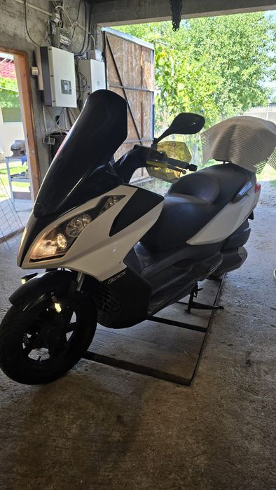 Vand Kymco Downtown 300i ABS