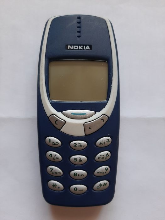 Телефон Нокиа 3310