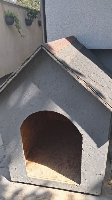 Cușcă pentru câini