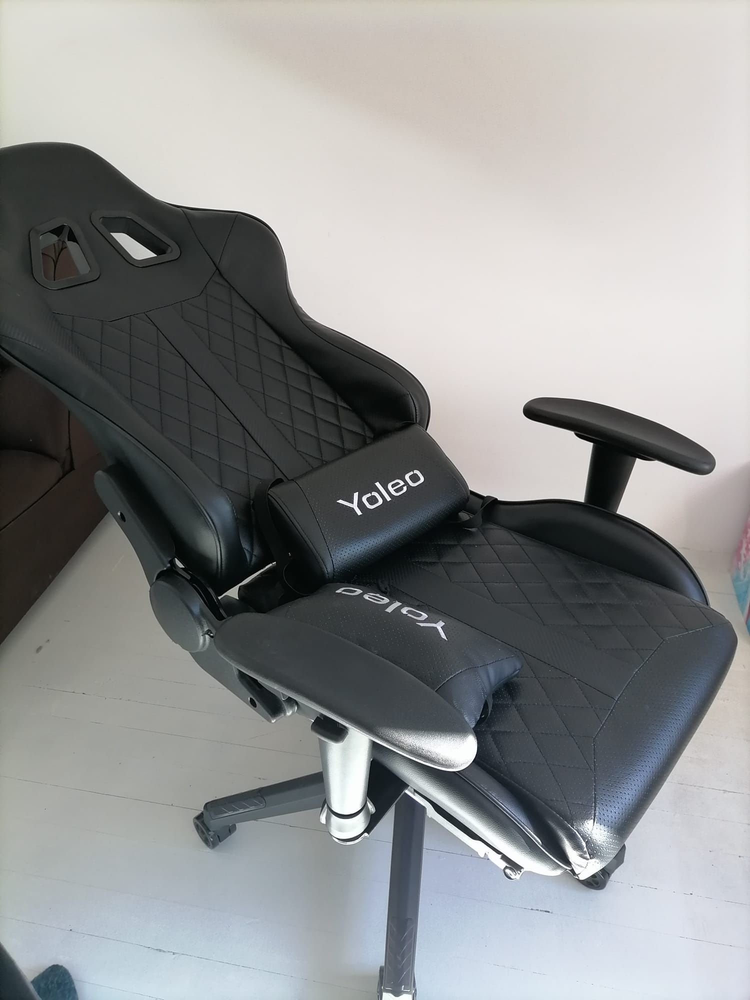 Yoleo gaming  chair  геймърски стол  йолео