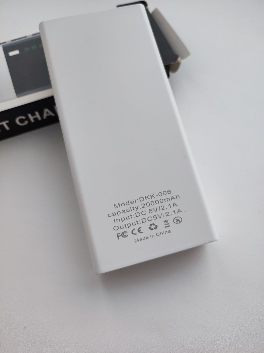 Power bank Demaco