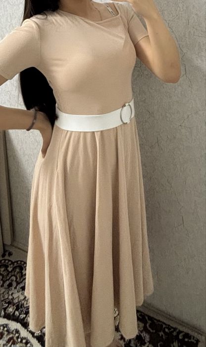 Платье в отличном состоянии