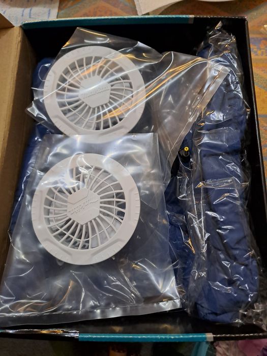 Jachetă ventilata Makita dfj304