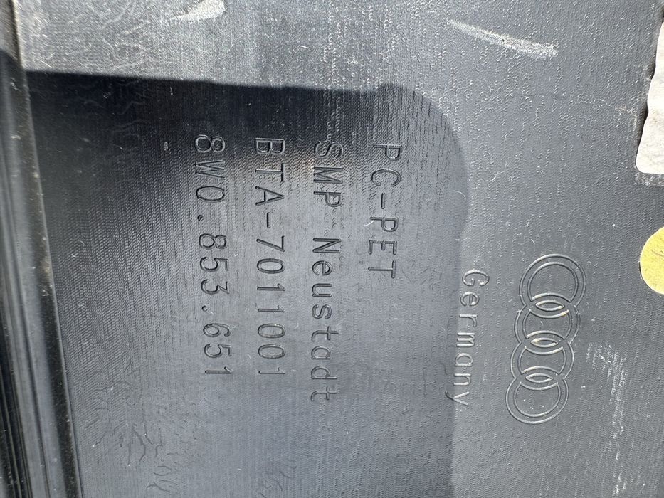 Grila centrala fata cu sigla Audi A4 B9 2016-2020