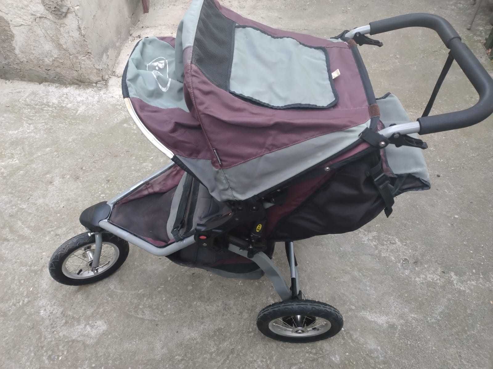 Carucior Britax Bob Revolution Mov