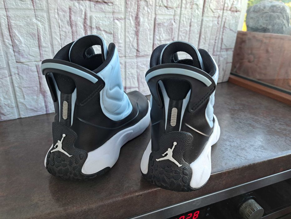 детски ботуши,зимни обувки,боти,апрески,NikeJordan номер35 за момче