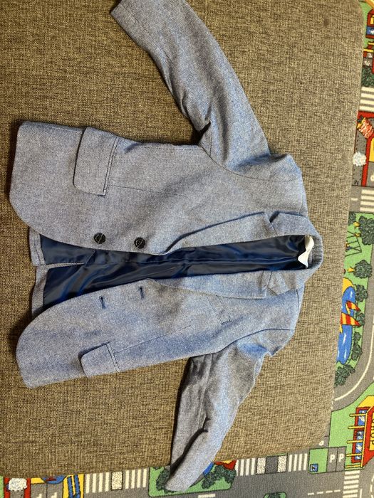 Vand sacou H&M marimea 116 impecabil