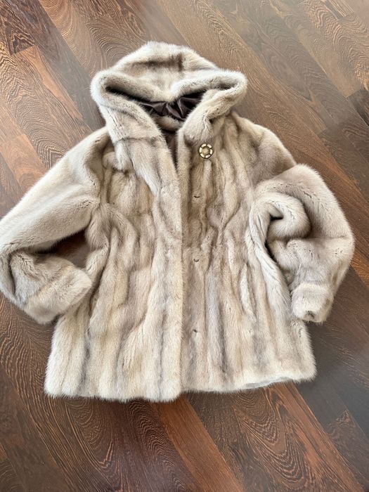 Haina de blana vizon/ nurca