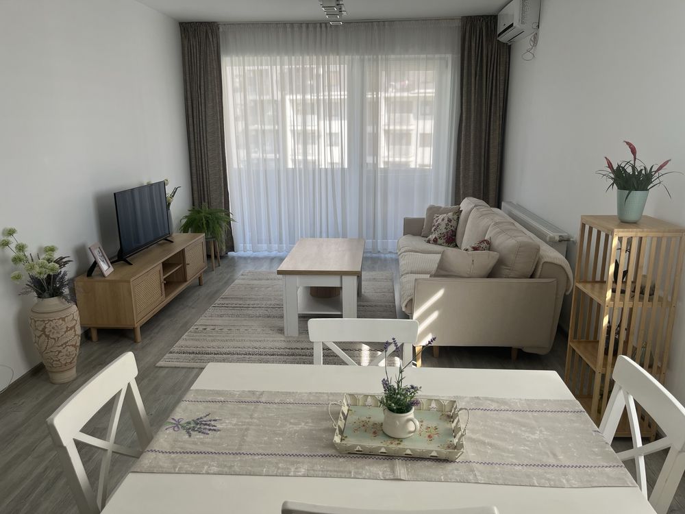 Vand apartament 2 camere