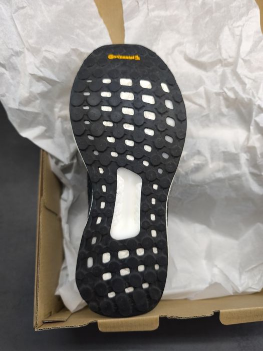 Дамски маратонки Adidas boost