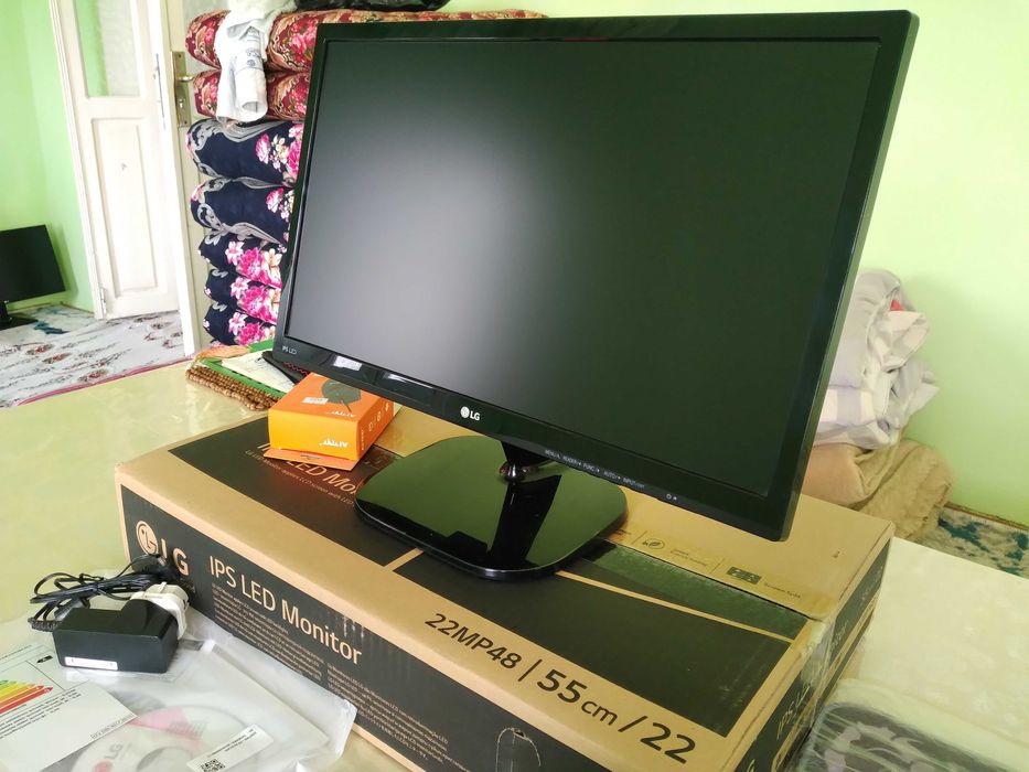 Manitor LG _ 22 MP48 _  расмдаги манитор _ ҳолати идеал !