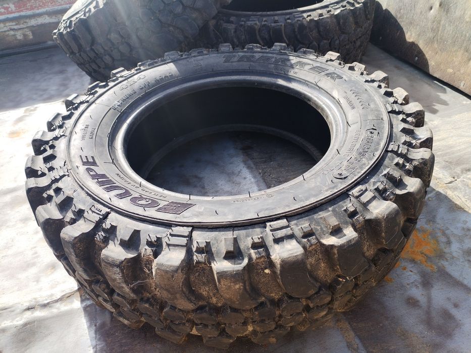 215/80r16. Și 255/70r16