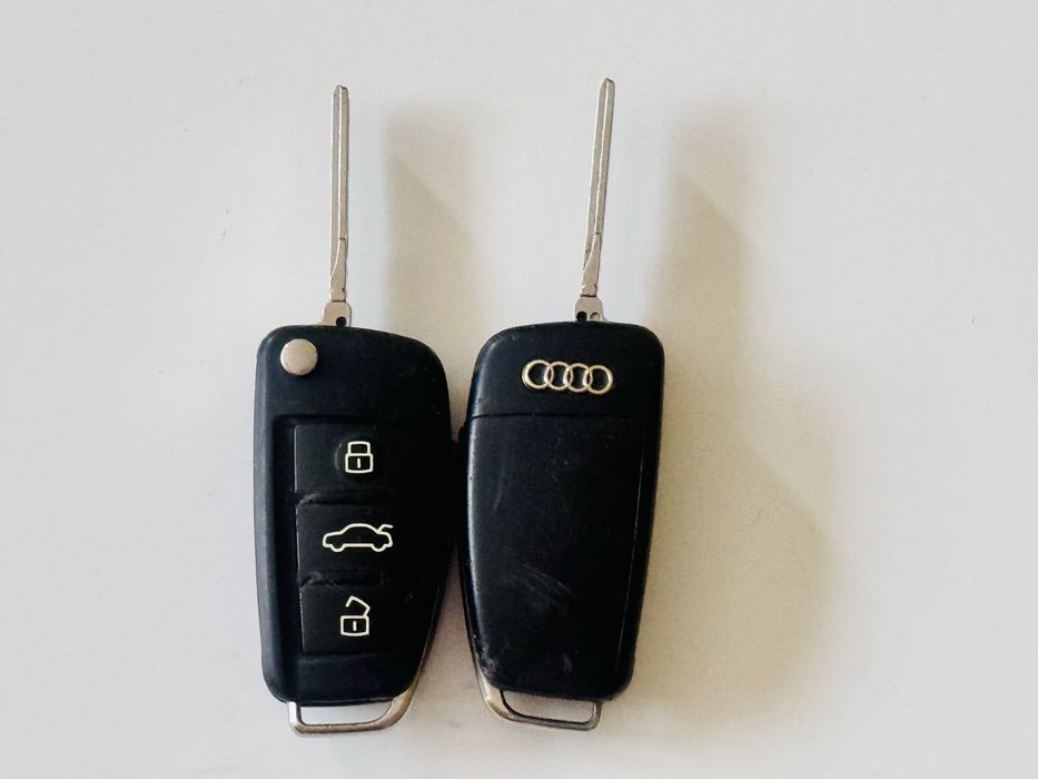 Ключове за Audi оригинални с платка