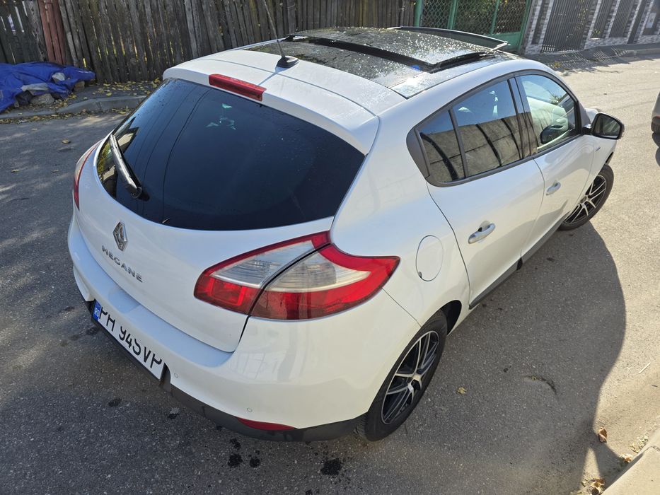 Renault Megane 3, pachet BOSE/panoramic, 1.5dci, proprietar