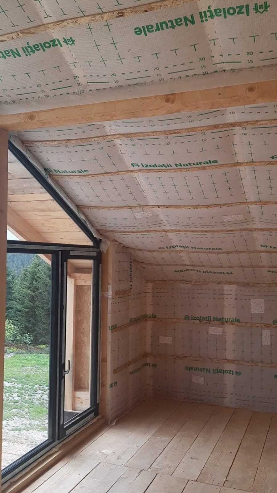 Izolatie cu lana de lemn pentru poduri si mansarde