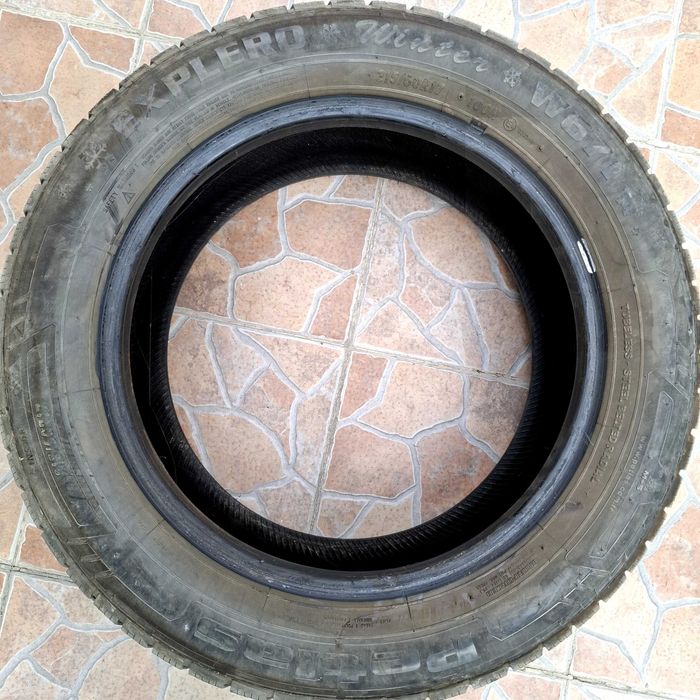 ПРОДАВАМ 4 бр.  Зимни гуми PETLAS EXPLERO WINTER W671 225/65 R17