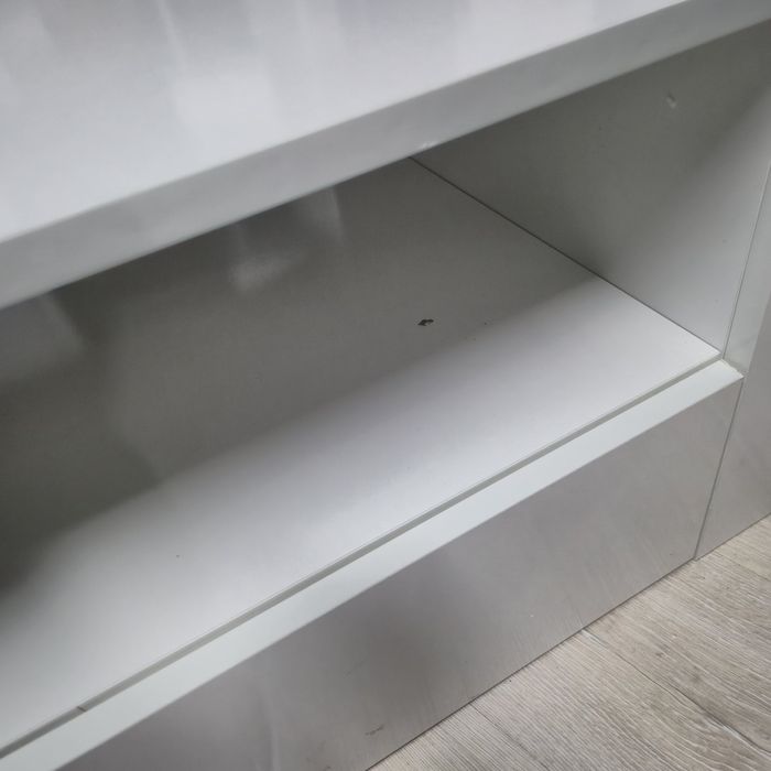 LED Холна Бяла маса   с  LED светлини и равтове