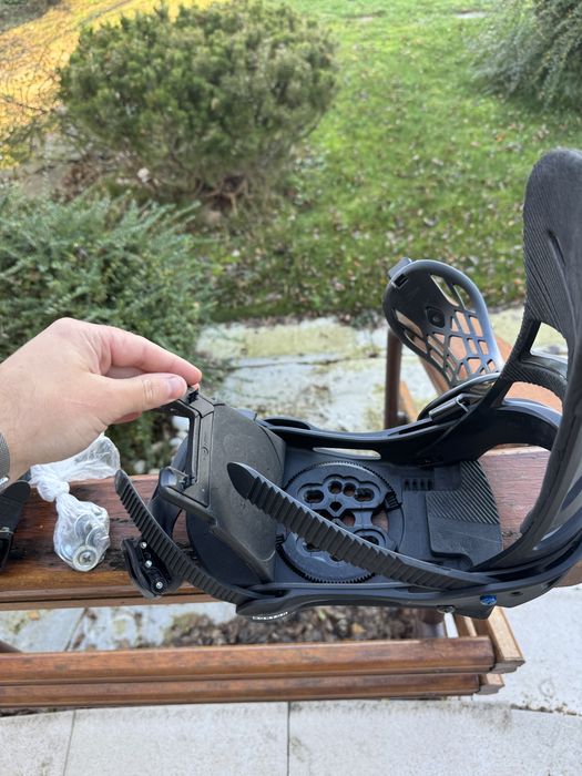 Legaturi Burton Mission