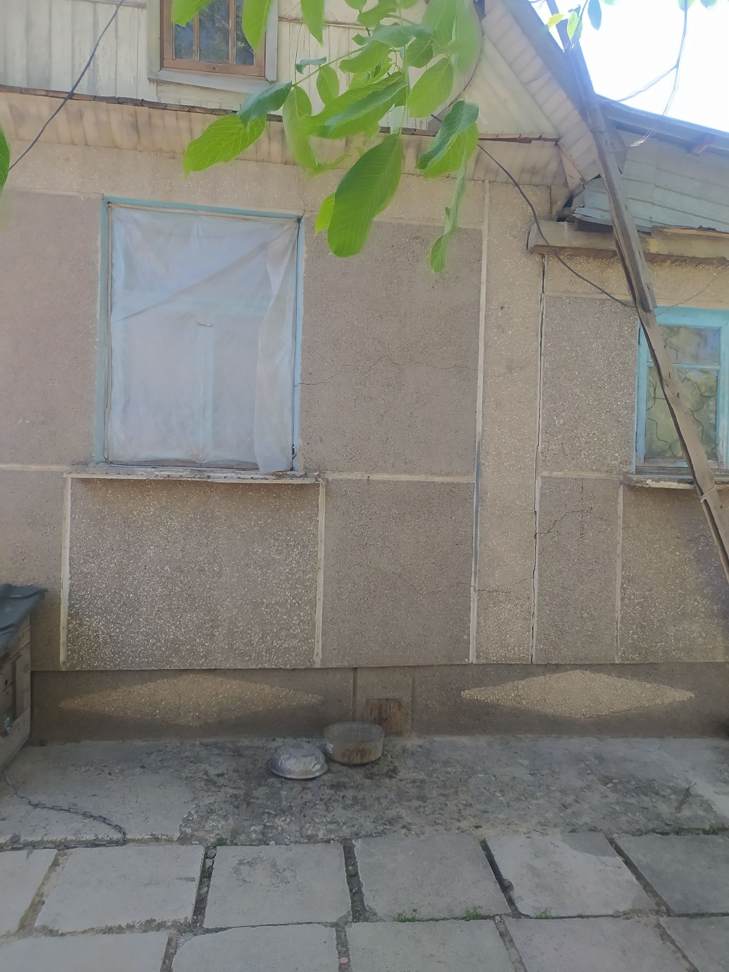 Продаётся на Кайнар булаке  недалеко от базара