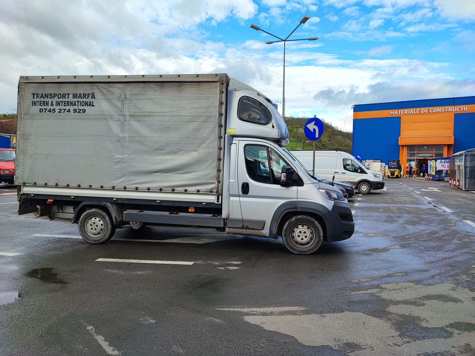 Mutări de domiciliu, Debarasări cu manipulanți, Transport marfă, Reloc