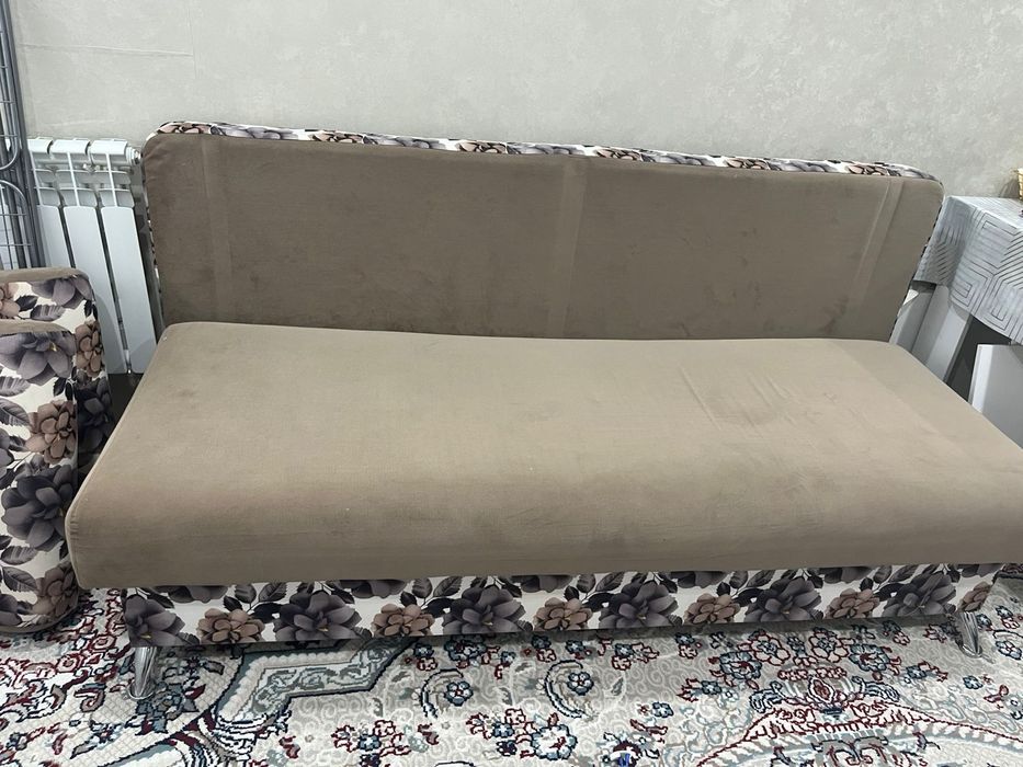 Продам диван раскладной